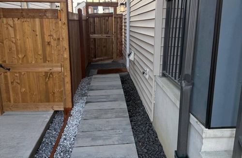 West Edmonton House | Cozy and Stylish 2 Bdr Suite with Private Entrance