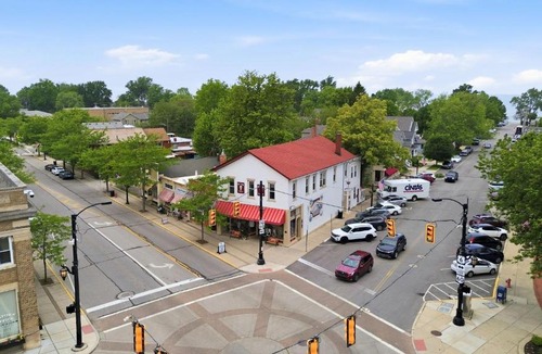 Vermilion Apartment | Cozy Apartment Heart of Vermilion Sleeps 4