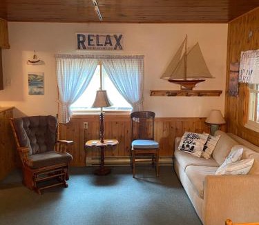 Ponshewaing House | Cozy Bear Cottage