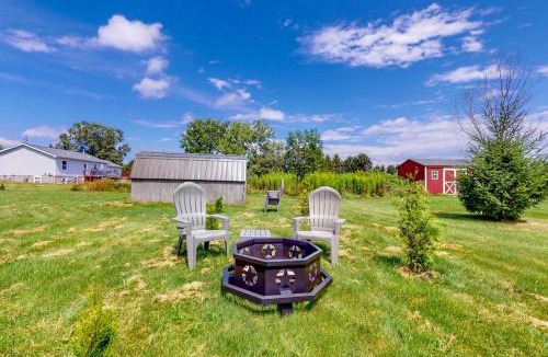 Town of Benton House | Cozy Family Home
