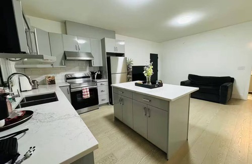Surrey Apartment | Cozy Hideaway with 2BR