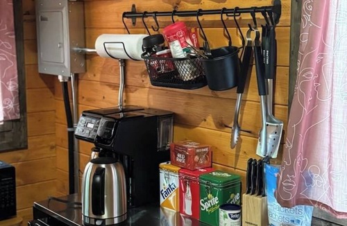 East Hants Cabin | Cozy Loft Bunkie | Sleeps 4 | BBQ + Fire Pit