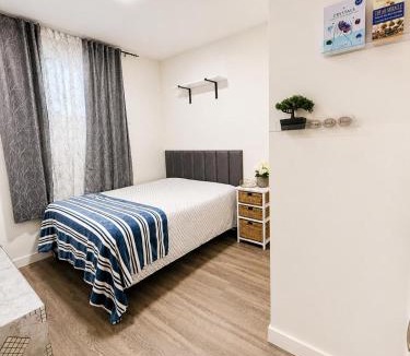 Chestermere Apartment | Cozy & Modern Guest Suite-Minutes away from Lake!