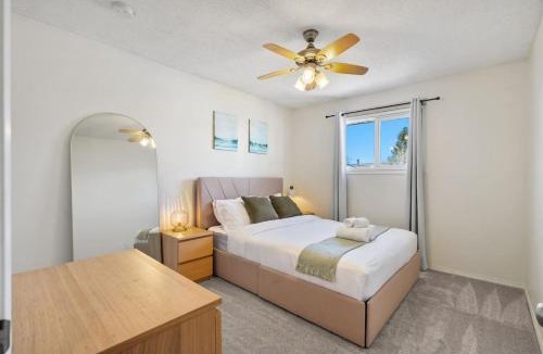 Southeast Calgary House | Cozy Modern Pet Friendly Homes