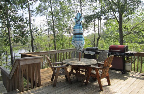 Foxboro Cottage | Cozy, peaceful cottage on quiet lake. Relax and unwind with a 180 lake view.