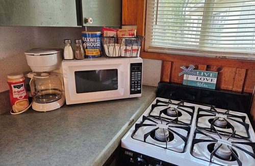 Oscoda Cottage | Cozy Surfside Cottage on Great Lake Huron