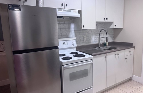 East Clayton Apartment | Cozy, Tranquil & Private/Full 1 Bedroom Loft, Sleeps 4, AC and Wi-Fi