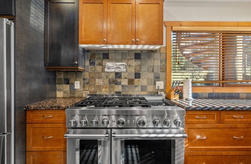 Forest Ridge Estates Cabin | Creekside Lodge | Hot Tub | Ski-Out | Pool Table