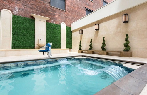 Downtown Buffalo Hotel | Curtiss Hotel, Ascend Hotel Collection