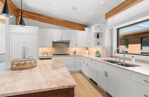 Whistler Ski Chalet | Cypress Stoneglade