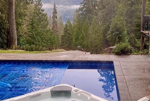 Sechelt Bed & Breakfast | Davis Brook Retreat B&B