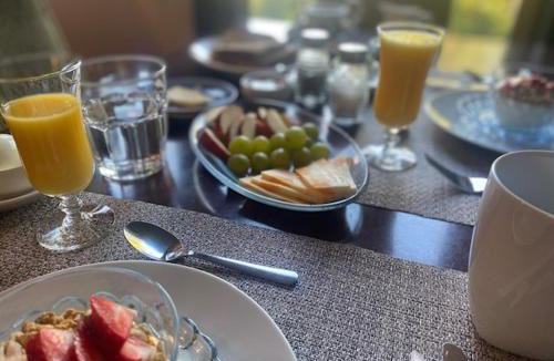 Sechelt Bed & Breakfast | Davis Brook Retreat B&B