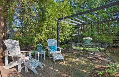 Charlevoix House | Day Trips to Boyne Mtn! Northwest Michigan Duplex