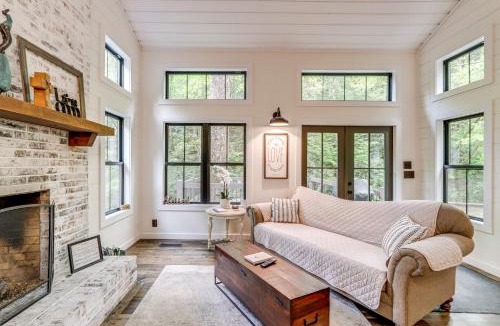 Ellijay House | Deck & Fire Pit Bliss: Mountaintown Creek Cottage!