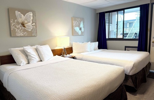 Regional District of Nanaimo Hotel | Departure Bay Motel