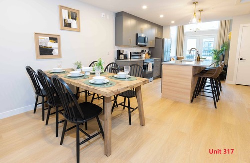 Harvie Heights Condo | Door to Door Two Condos in Harive Height