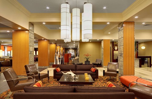 Chesterfield Hotel | DoubleTree by Hilton Hotel St. Louis - Chesterfield