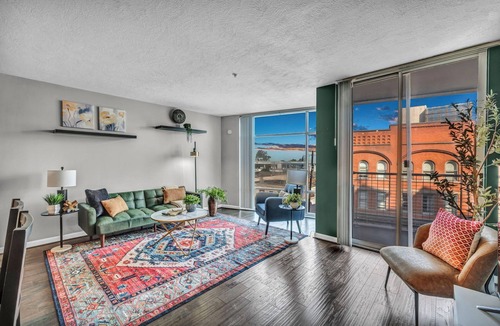 Ohio City Apartment | Downtown Getaway, Free Parking, 24/7 Hour Gym