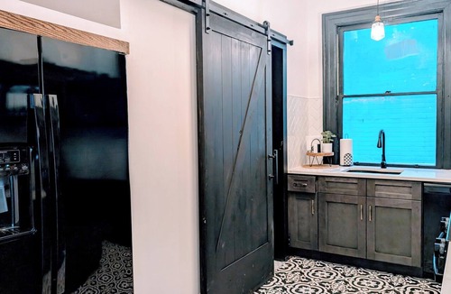 Franklin Apartment | Downtown Loft apartment! Cozy,modern but yet with historical charm!