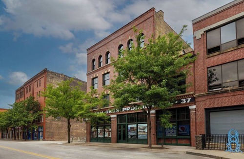 Downtown Toledo Apartment | Downtown Loft at 5/3 Field!