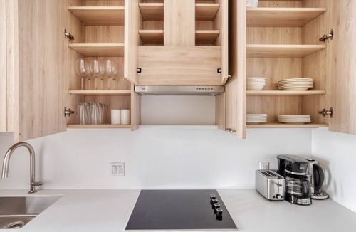 Clinton Hill Apartment | Dreamy Clinton Hill 1BR w/W/D, Gym & Pool, nr BAM, by Blueground