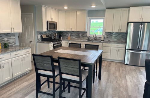 Castile House | East Lake Escape near beautiful, Letchworth State Park