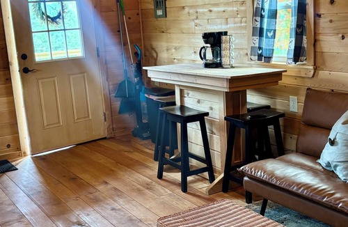 Aroostook Cabin | Eastgate cottages on Mars Hill Mountain