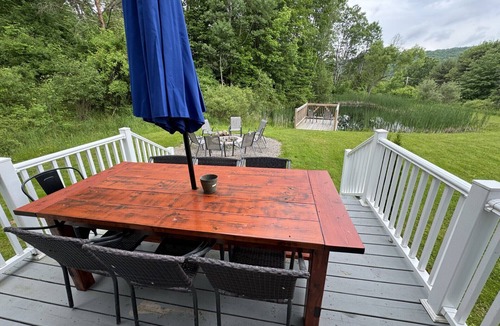 Salamanca Ski Chalet | Ellicottville Chalet 3 Miles From Village on a secluded lot w/pond