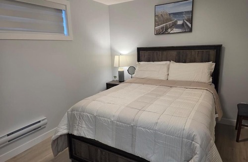 Saskatoon Apartment | Emerald Nest - a blend of comfort and style