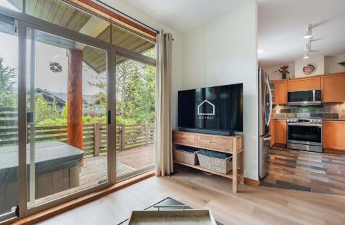 Nicklaus North House | Englewood Greens 14 by Outpost Whistler