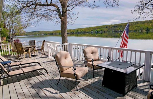 Hammondsport House | Entire cottage in Hammondsport, New York