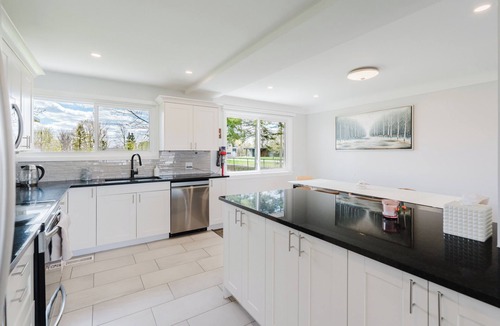 Ottawa Division House | Entire Home Retreat with Large Backyard & Peaceful Setting