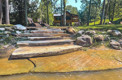 Rockbridge Baths Cottage | Entire luxurious cottage in Rockbridge Baths, Virginia