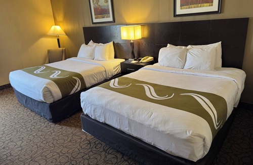 Escanaba Hotel | Escanaba Stay inn & suites