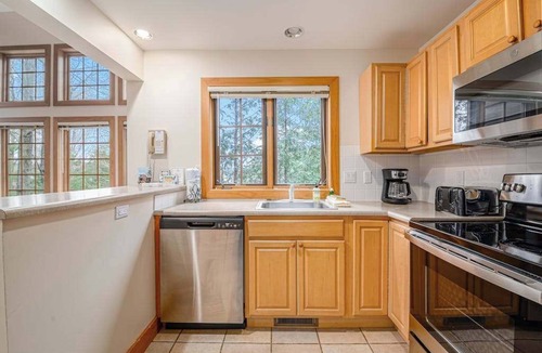 Boyne Falls Condo | Exquisite dog-friendly condo with pool, tennis, hot tub, skiing, & central AC