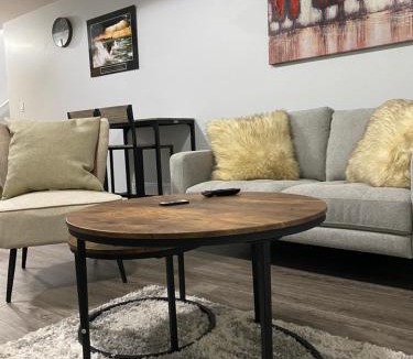 Saskatoon Apartment | Exquisite Guest suite in Saskatoon