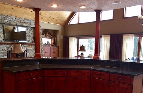 Grand Rapids House | Fabulous Fall Getaway in the National Forest/ Hot Tub and Fireplace