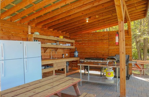 Nairn Centre Cabin | Fairbank Views & Lakeside Dining