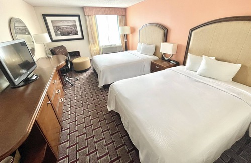 Wickliffe Hotel | Fairbridge Hotel Cleveland East