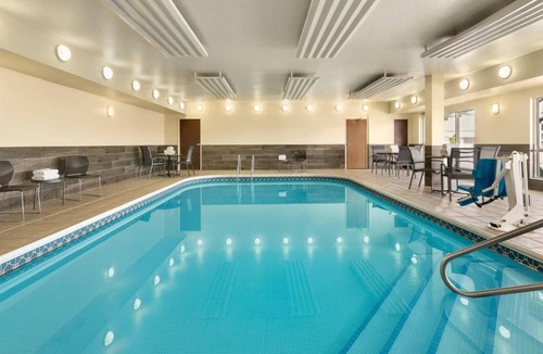 Erie Hotel | Fairfield Inn by Marriott Erie Millcreek Mall