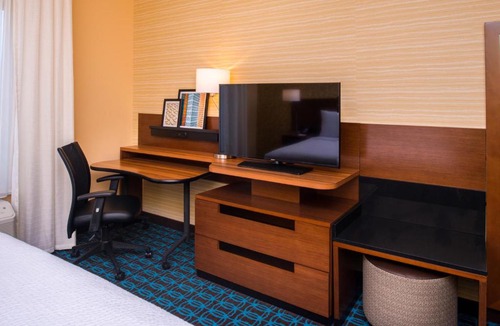 Stow Hotel | Fairfield Inn & Suites by Marriott Akron Stow
