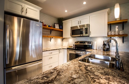 Revelstoke House | Fall Line Guesthouse