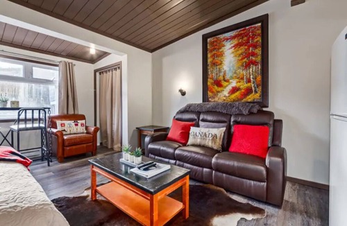 Dead Man's Flats Apartment | ✪Family-Friendly 1 BR✪Cozy & Budget Friendly✪