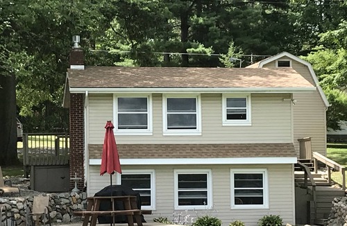 Reading Cottage | Family-friendly, rustic cabin on beautiful Long Lake