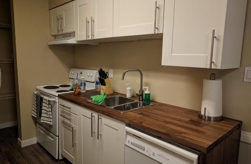 Northeast Edmonton Apartment | Family Friendly Townhome Close to Royal Alex & DT