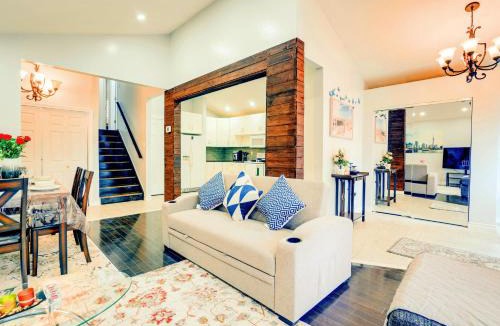 Pickering Villa | Family Home Near Toronto, Game Room, Backyard, Parking, Self-Checkin