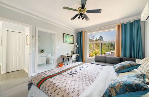 Richmond Bed & Breakfast | fantastic family room includes 2 bedrooms and private bathroom,10 minutes toYVR.