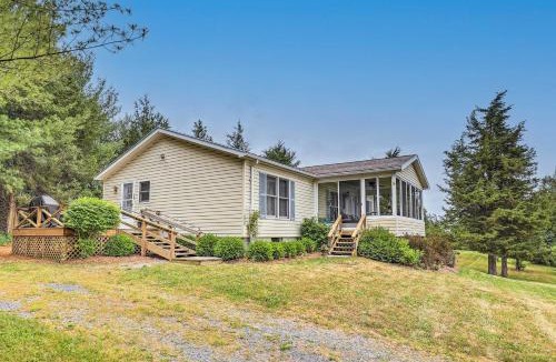 Town of Milo House | Finger Lakes Retreat w/Sunroom, Fire Pit & BBQ!