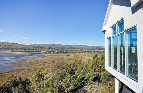 Baie-St-Paul Ski Chalet | Four terraces for four beautiful panoramas