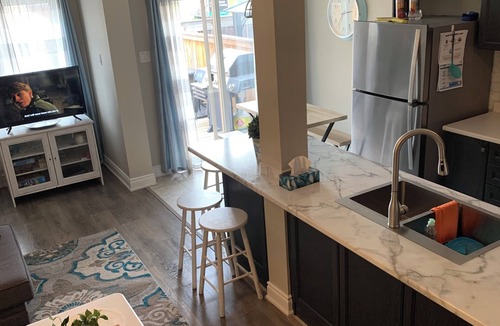 Collingwood House | Fully furnished townhouse with all amenities u need for your vacation